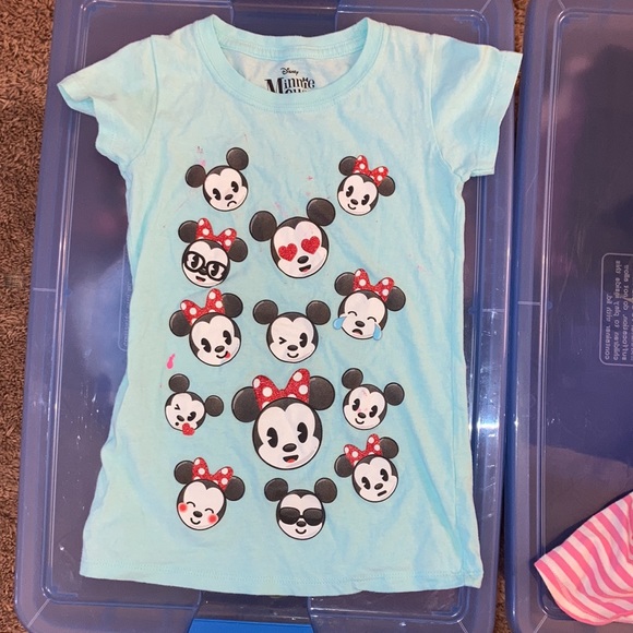 Mickey Minnie Mouse Pokémon Frozen red gold heart tee shirts medium lot of 7 - Picture 10 of 16